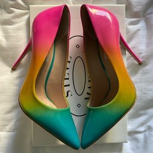 RAINBOW Steve Madden Heels - Never worn